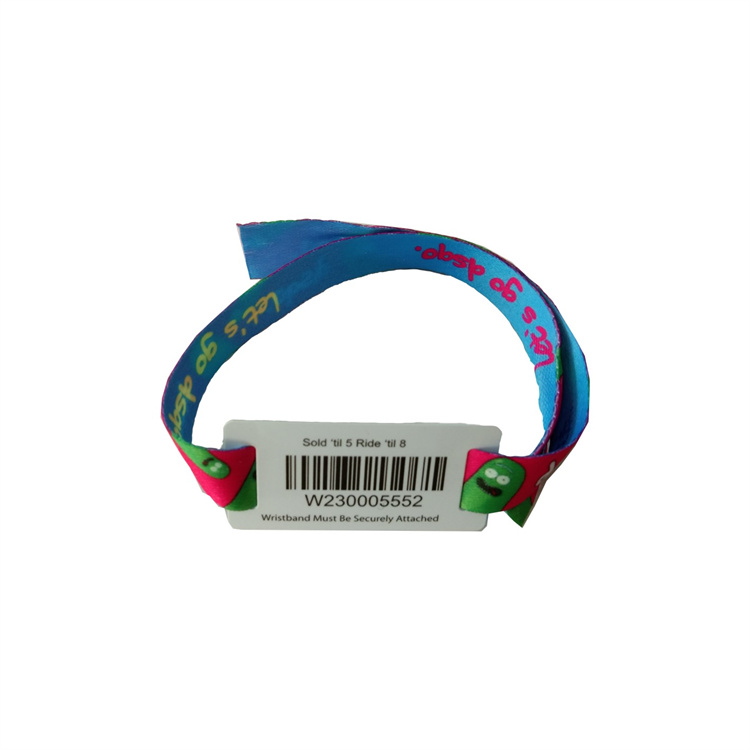 Wristband card admission recognition